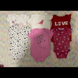 Large baby girl lot. 37 pieces 3-6 month